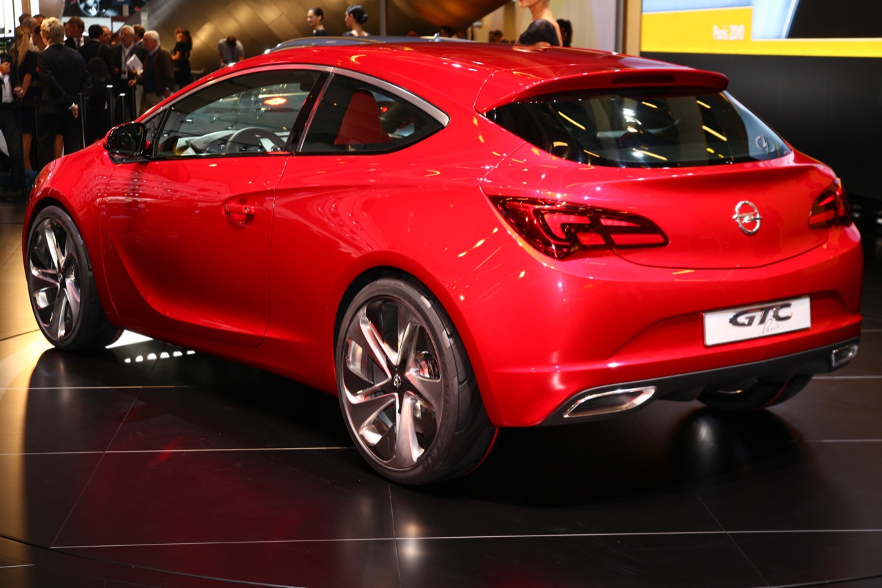 Opel Astra GTC 2018