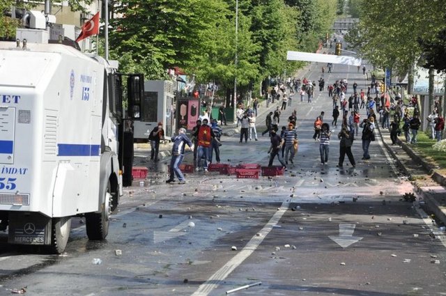  Sözde 1 Mayıs İşçi Bayramı