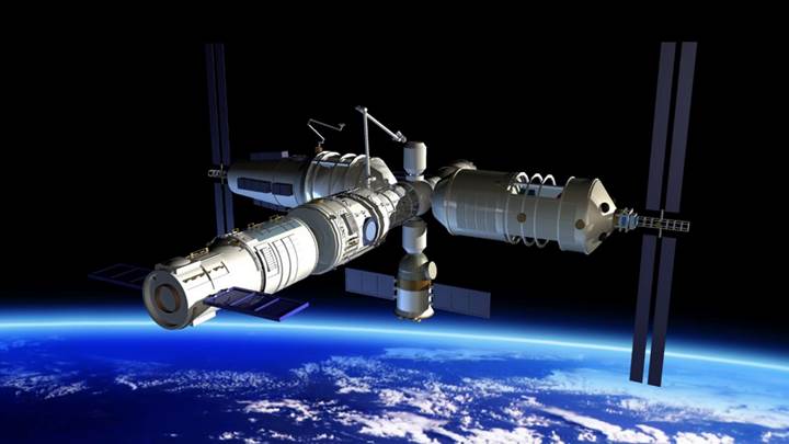 Gök Sarayı ilk misafirlerini ağırlıyor: Çin'in altıncı insanlı uzay görevi başladı (Video)