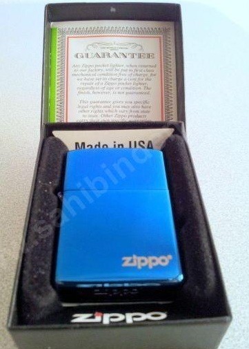  Zippo Sapphire Blue-White Matte-Pink Matte 60 tl