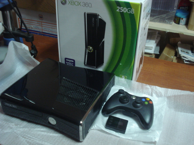  Satılık veya Ps3 ile takaslık 250 GB Xkey li Xbox 360 Slim