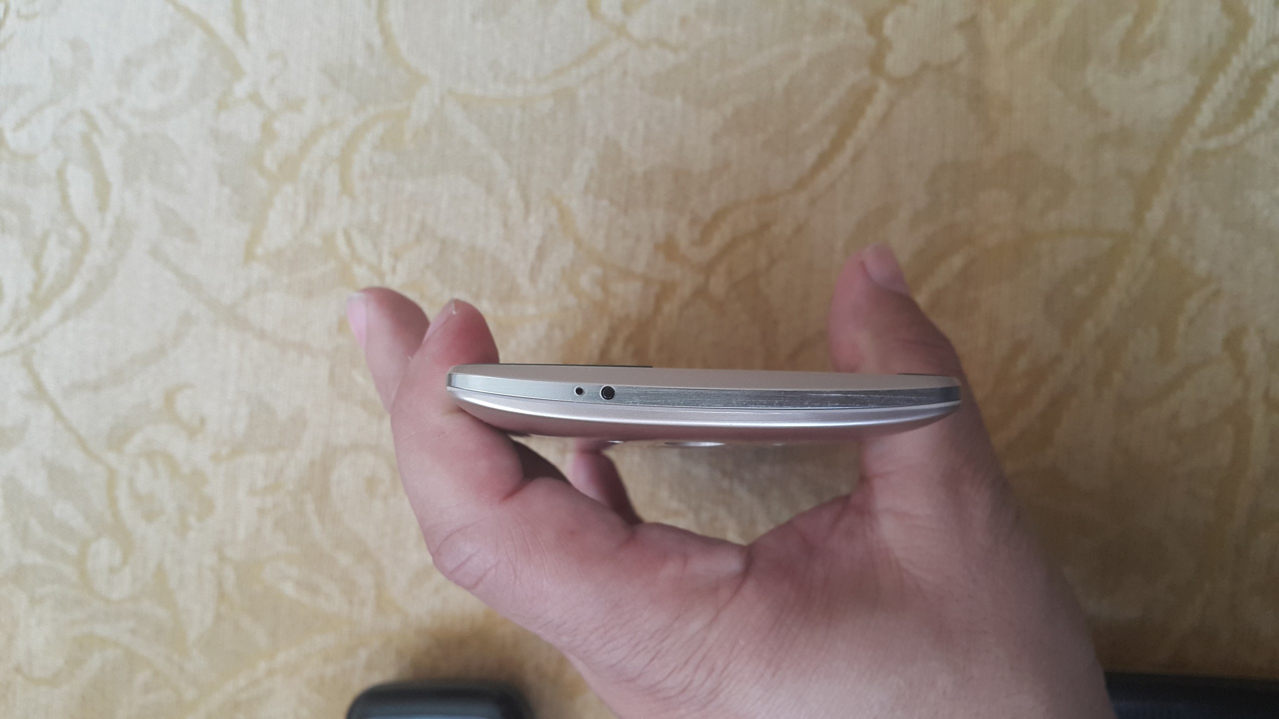 Tertemiz lg g3 16 gb 525 tl(batarya yeni) yeni fotoğraflar eklendi