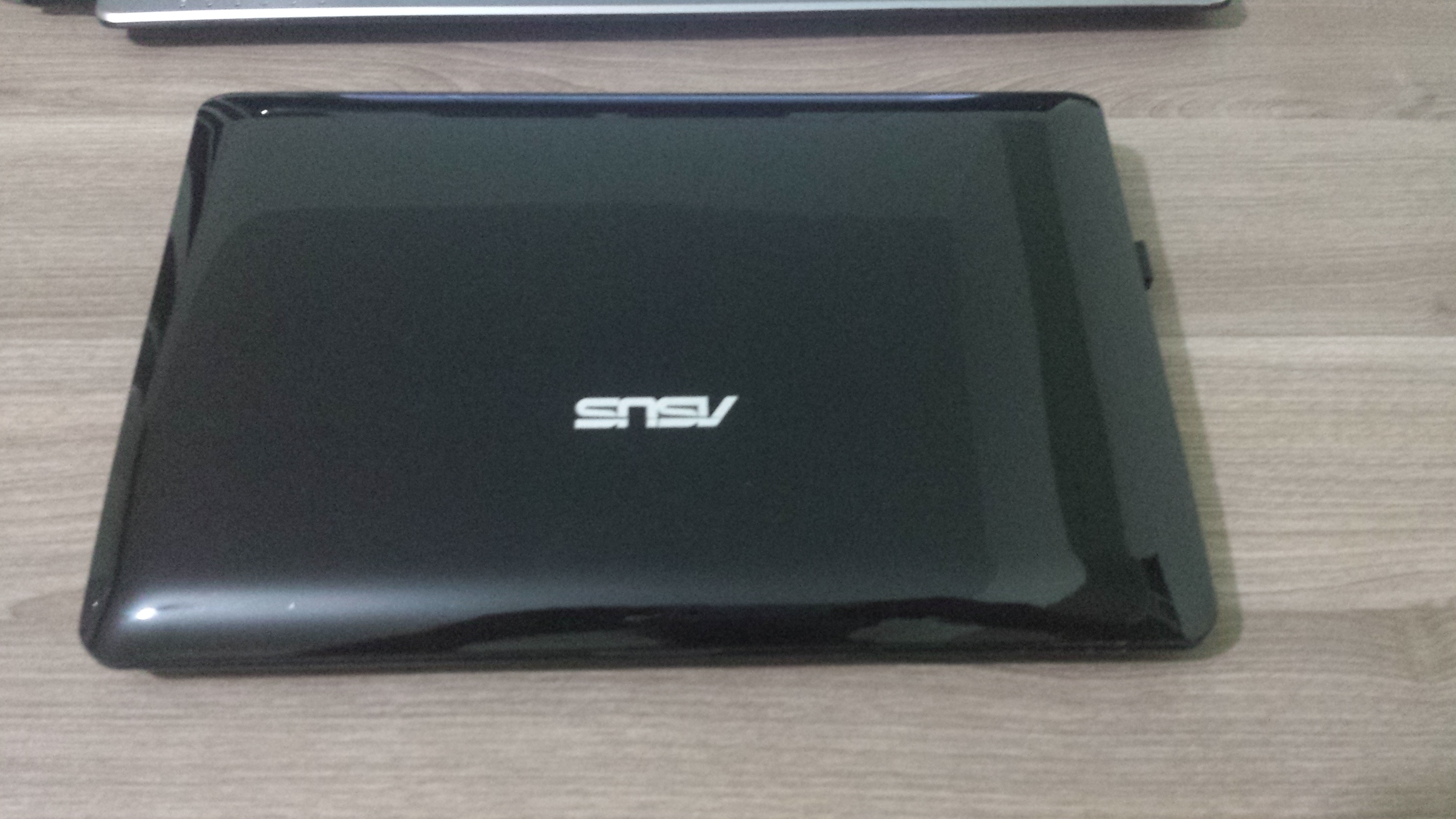  Asus Eee PC 1015PX - Kutulu Garantili 2gb ram, 320 gb hdd