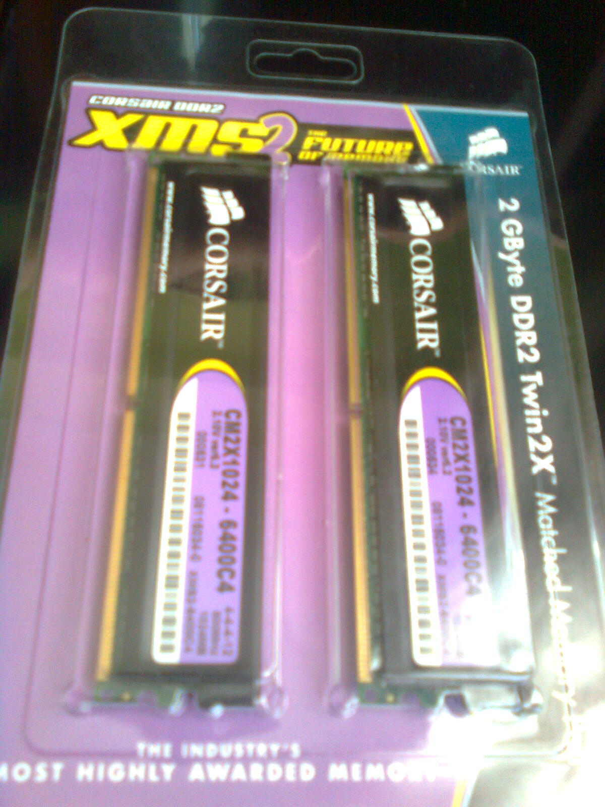  Corsair DDR2 4-4-4-12 800mhz 2x1GB Kit