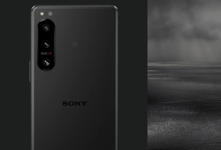 Sony'den yaşam belirtileri: Xperia 5 V geliyor!
