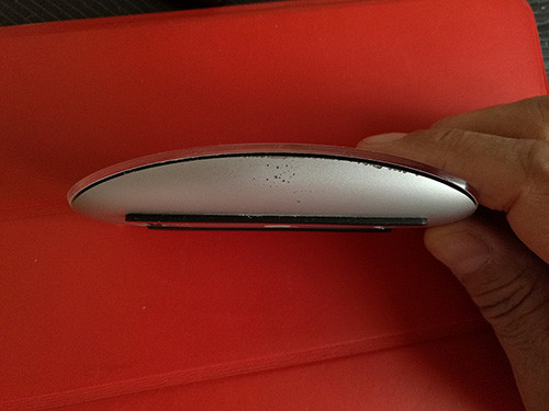  Apple Magic Mouse .. (100 TL)