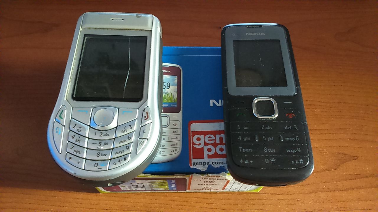  Nokia 6630 ve C1-01 Çok Acil Çok Hesaplı.