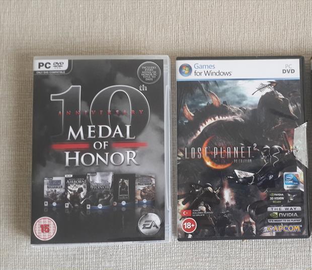  Fifa FUT15 Android / Medal of Honor Set / Lost Planet 2