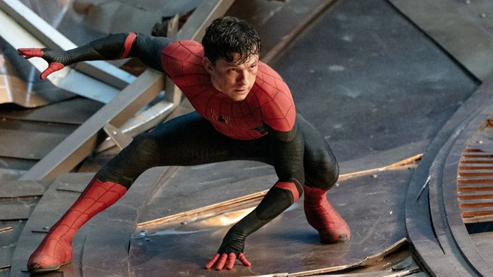 Tom Holland'lı yeni Spider-Man filminin vizyon tarihi açıkladı