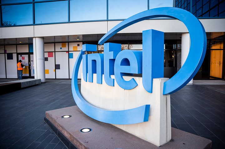 Intel, çip üretim işinde 7 milyar dolarlık devasa zarar ile kan kaybetti