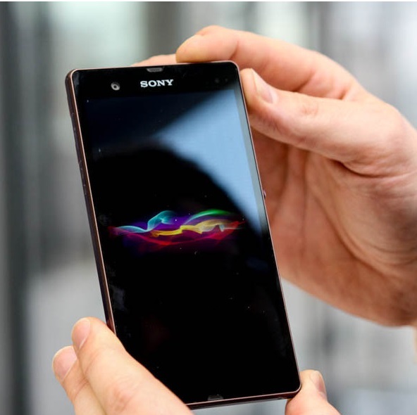 Bazı Xperia Z modellerinde sebepsiz kapanma veya kullanım dışı kalma sorunları ortaya çıkmaya başladı