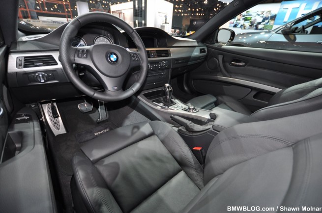  BMW 335İS .)  The Ultimate Driving Machine
