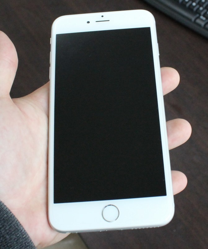  iPhone 6 Plus 64GB Silver - Tertemiz, Vodafone, Spigen Kılıf Hediye