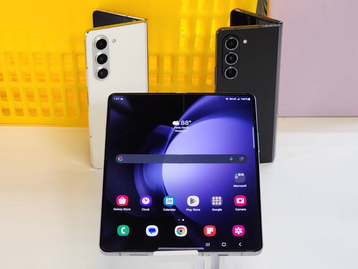 Katlanır telefon tavsiyesi isteyenlere en iyi katlanabilir telefonlar (2025)