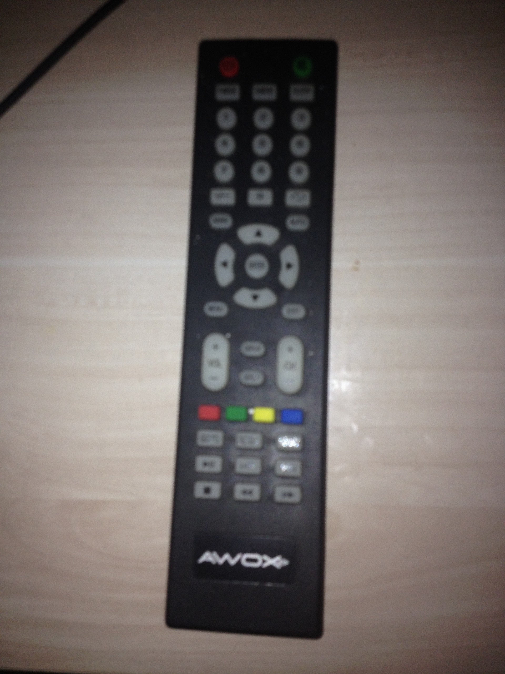 34" AWOX MONİTÖR & TV 300TL