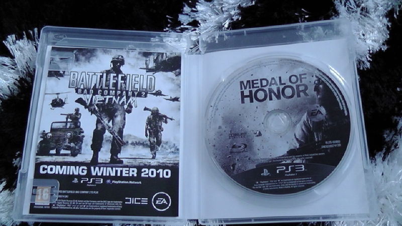  COD : BLACK OPS 79 TL , Medal Of Honor 39 TL Tertemiz,2.bölge