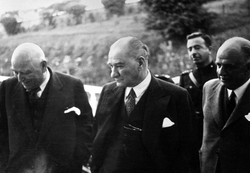 Atatürk'ün Kendisi Hakkında Söylediği Samimi Sözler