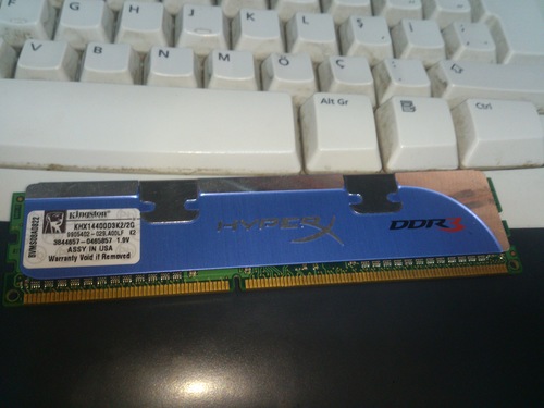  1800 Mhz DDR 3 Kingston HyperX 3x1