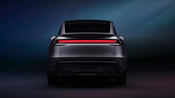 Yeni Tesla Model Y, Türkiye'de satışa sunuldu! İşte fiyatı