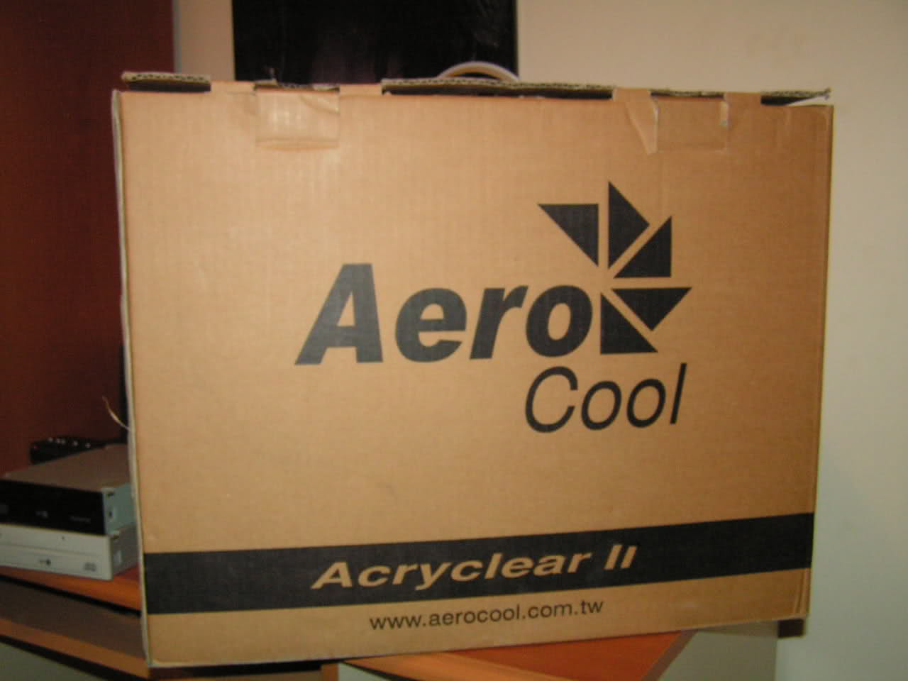  SATILIK LOGITECH FARE, AEROCOOL KASA, COOLERMASTER AQUAGATE