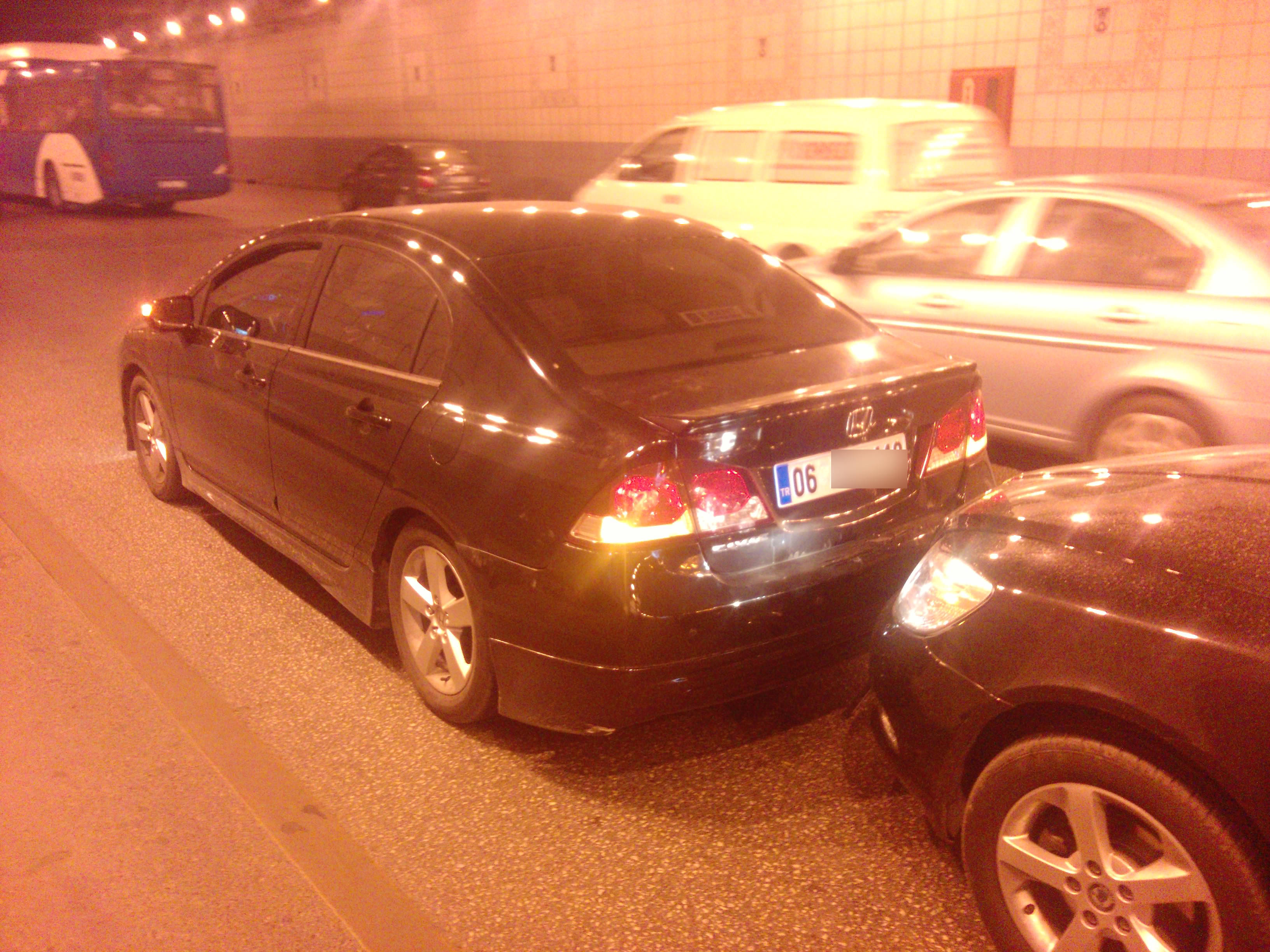  Honda civic 96.000'de sattım :D ,