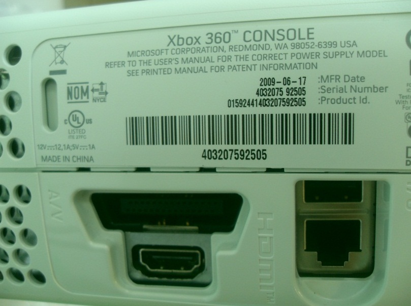  İndirim: Satılık Sıfır Xbox 360 + 2 Kol + 1 Orjinal Oyun