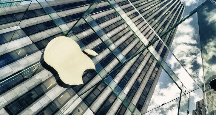 Apple 2015 ilk mali çeyreği finans raporunu açıkladı : 18 milyar dolar kâr