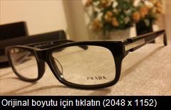  Acil satılık orjinal prada optik gözlük ve WD touro hdd 1 tb