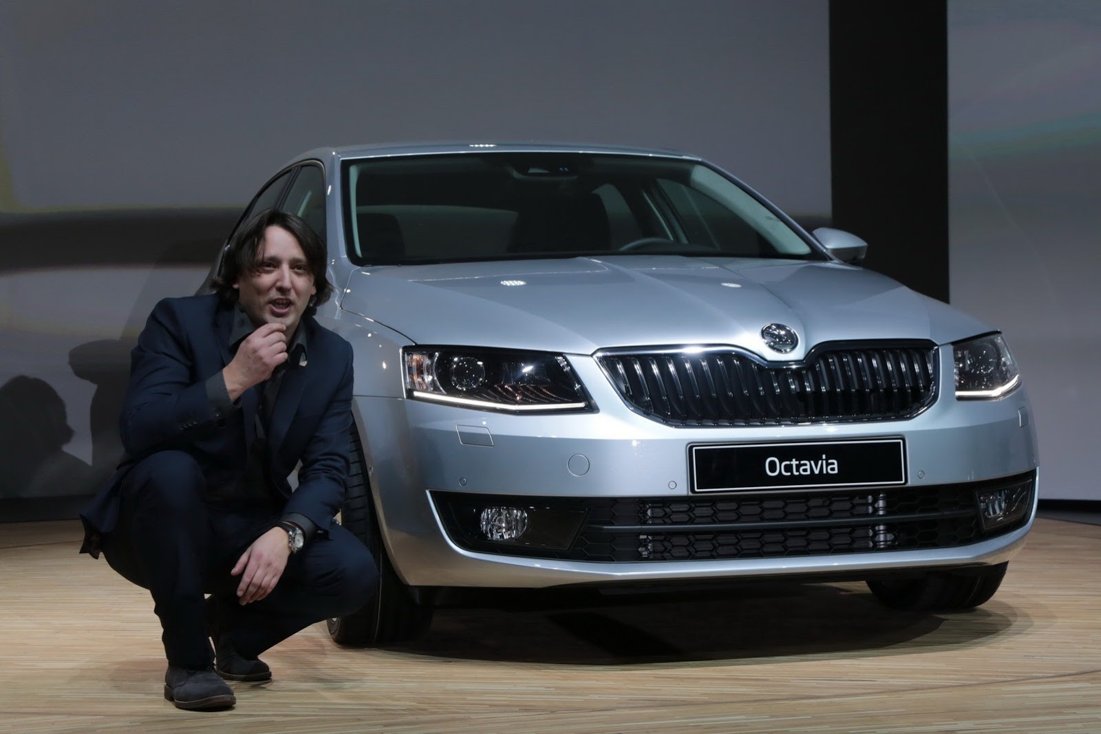  YENİ SKODA OCTAVIA ANA KONU