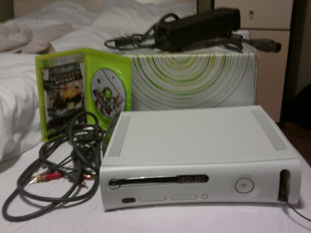  acil satılık-200TL TEMİZ FULL 3KLI XBOX360 PAZARLIK PAYI VAR