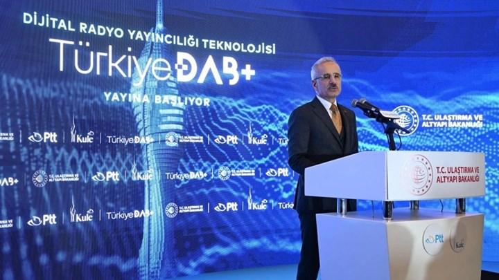 İstanbul'da DAB+ dijital radyo yayıncılığı başladı: Radyo hışırtısı sona eriyor!