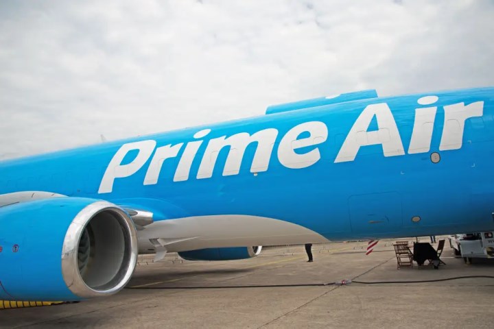 Amazon, Hindistan'da havayolu taşımacılığı hizmetini başlatıyor