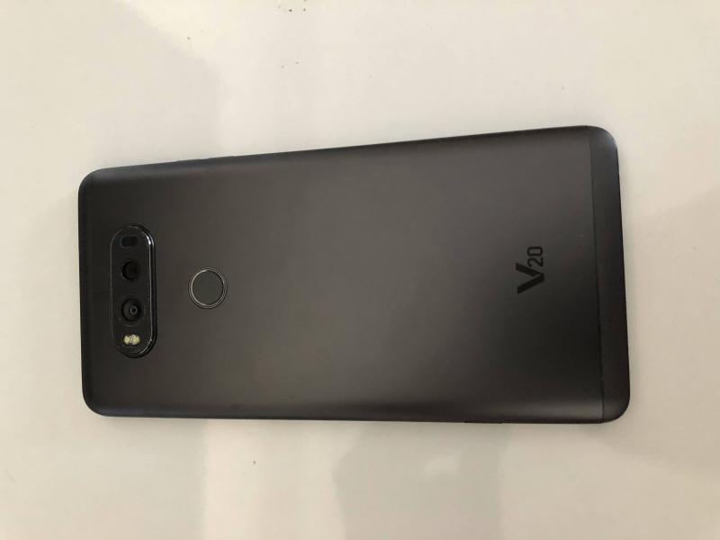 LG V20 64 GB **949 TL***