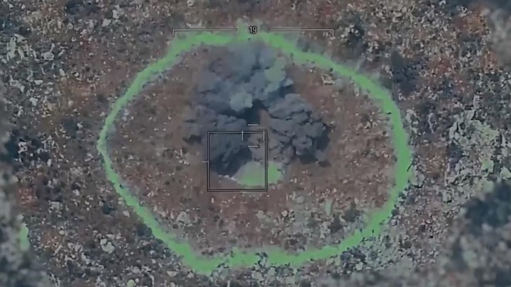 Türkiye’den bir ilk daha: LHD gemisinden kalkan İHA ile atış yapıldı