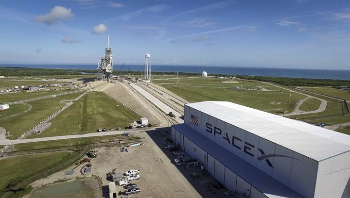 SpaceX, patlamadan sonra ilk kez SLC-40 fırlatma rampasını kullanacak