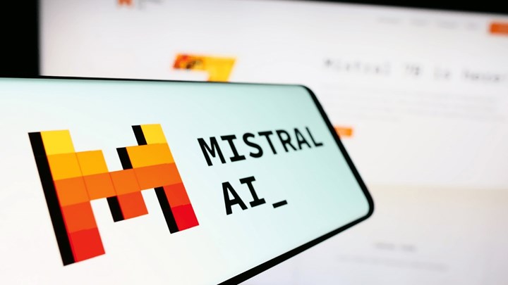 Microsoft'un desteklediği Mistral'den kodlamaya yönelik ilk üretken yapay zeka modeli