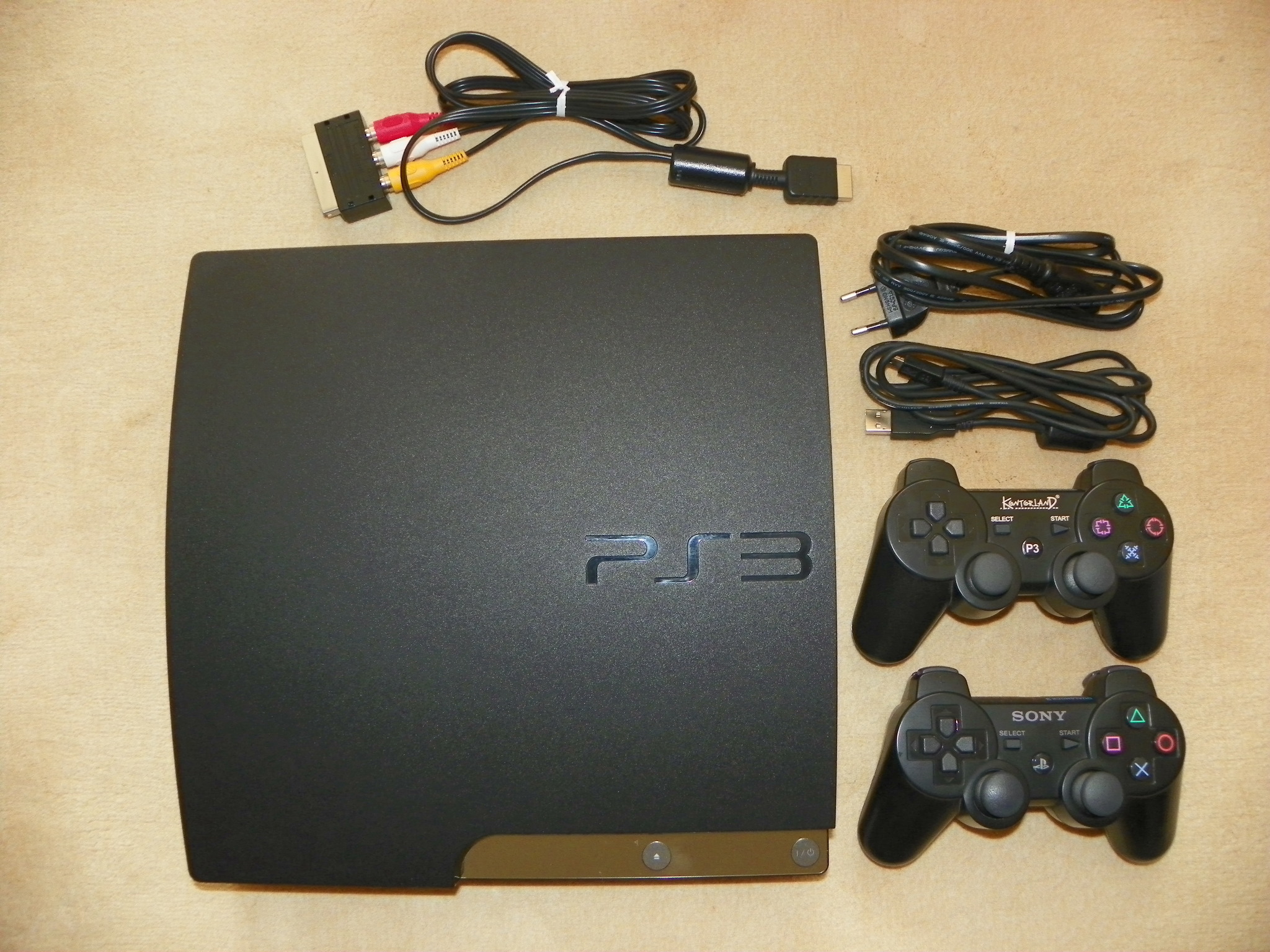  Satılık PS3 Slim 320 GB, 3 Oyun, 2. Kol, Kutulu - 430 TL