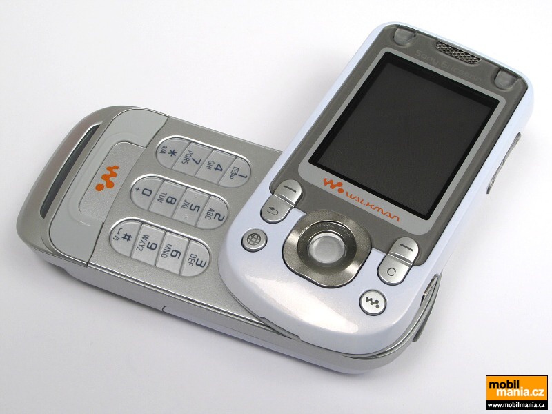 Открывающийся телефон. Sony Ericsson w550. Sony Ericsson w550i Walkman. Sony Ericsson w600. Sony Walkman w550.