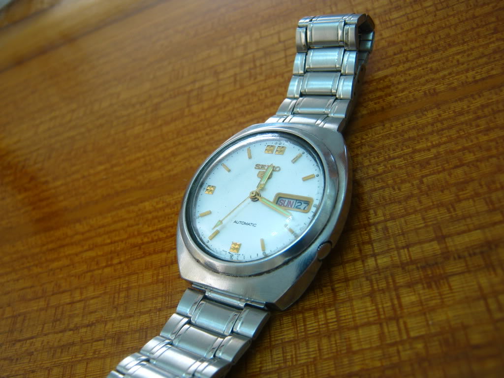 Çelik kordonu deri ile değiştirdim (Seiko 5 7009)
