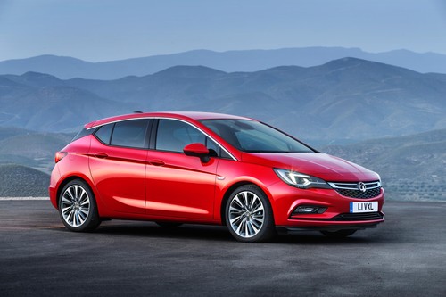 Vw Golf - Opel Astra ( Ezeli Rekabet )