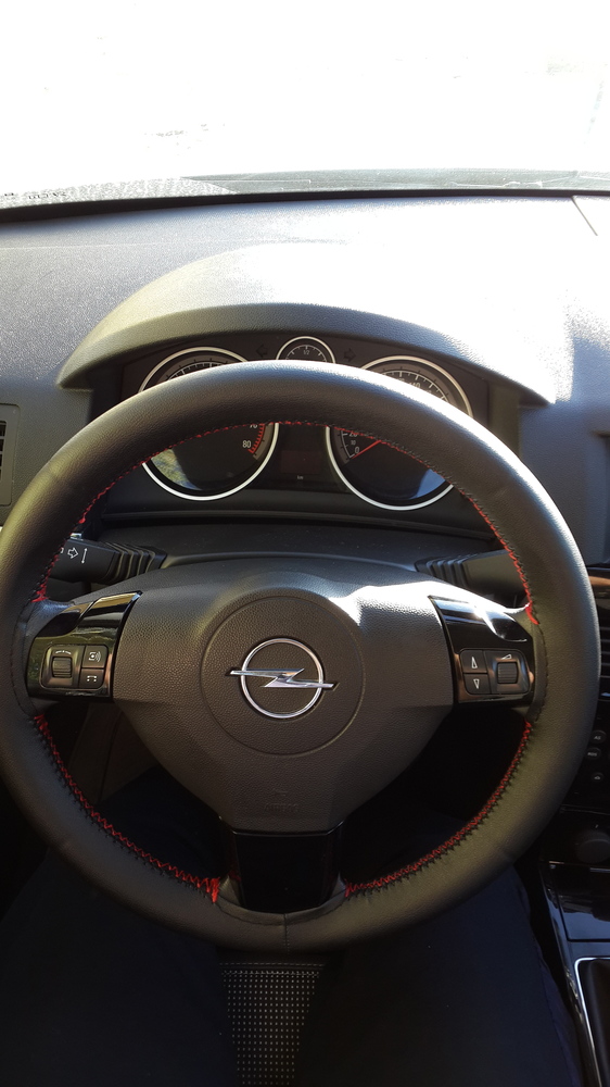  Opel Astra H Sarmalı Direksiyon kılıfı dikimim