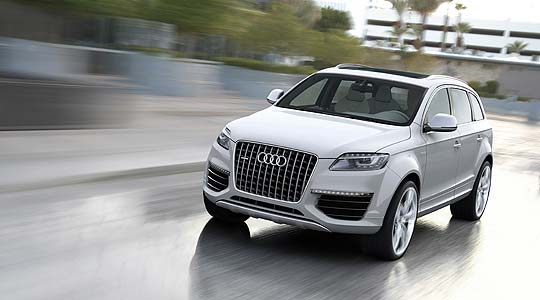  AUDİ Q7 500 HP W12