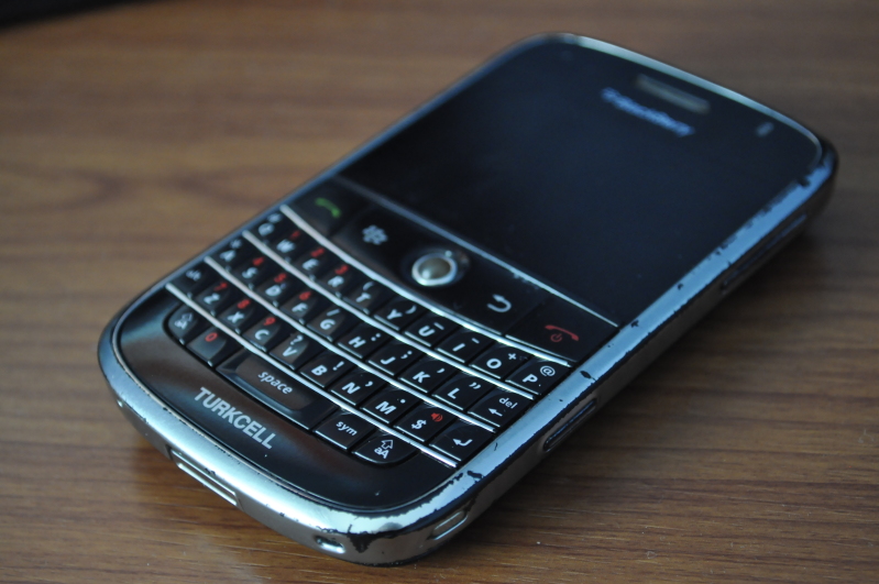  ##SATILIK## BLACKBERRY BOLD 9000 ---100 TL---