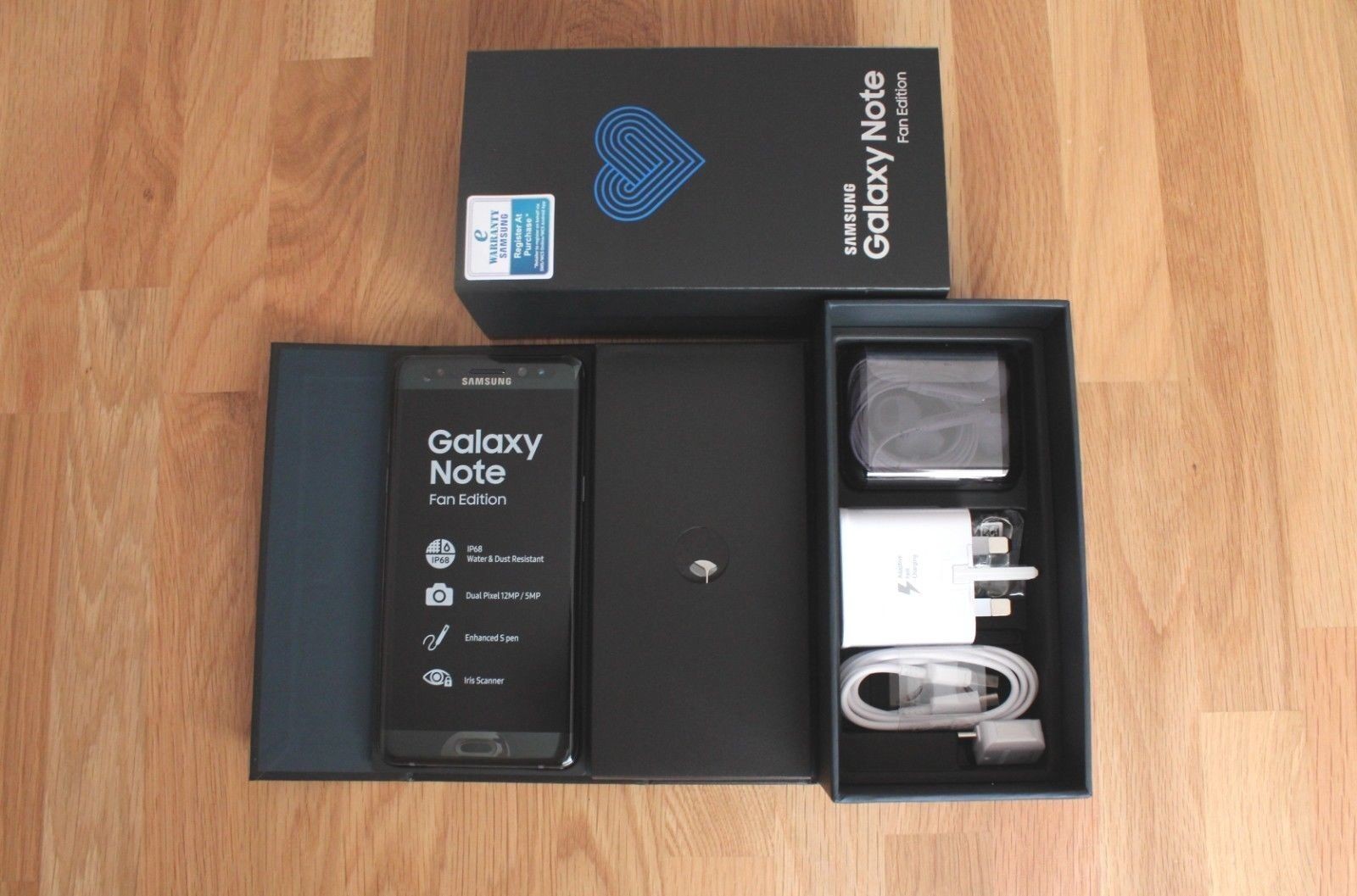 SATILDI - Samsung Galaxy Note Fan Edition (Black)