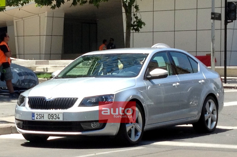  YENİ SKODA OCTAVIA ANA KONU