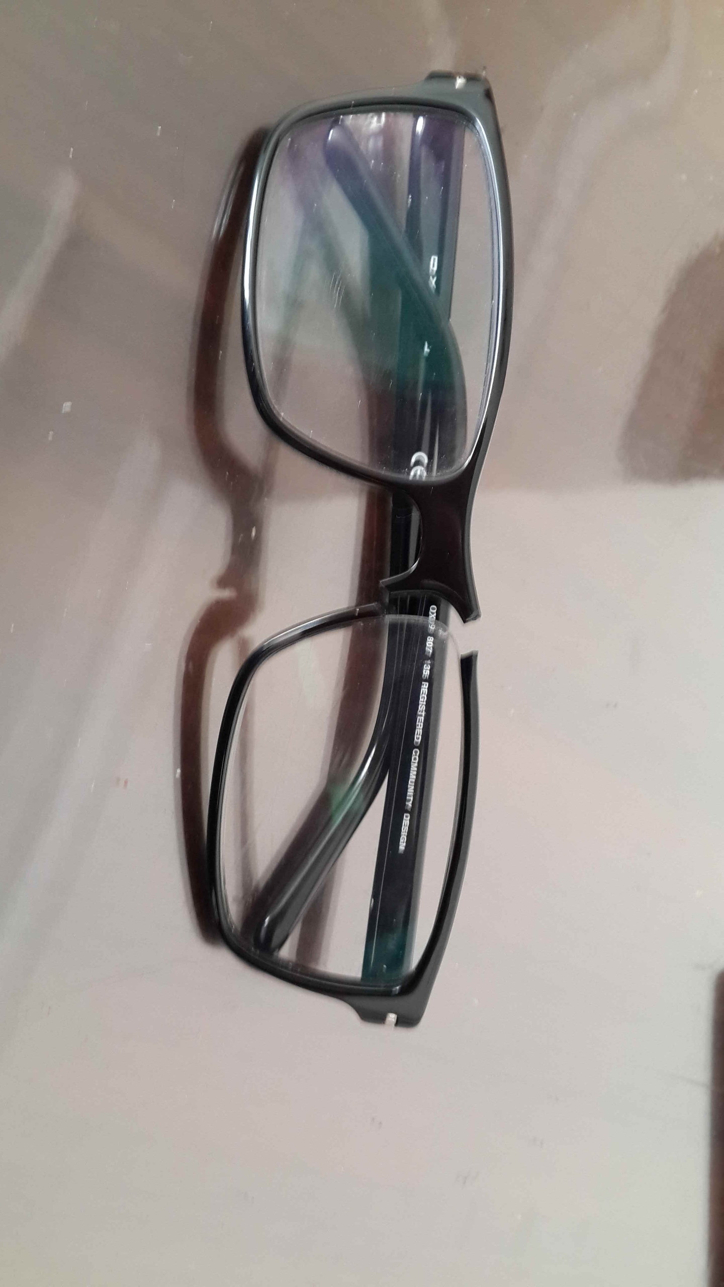 Bu gözlüğü nasıl tamir ederim?