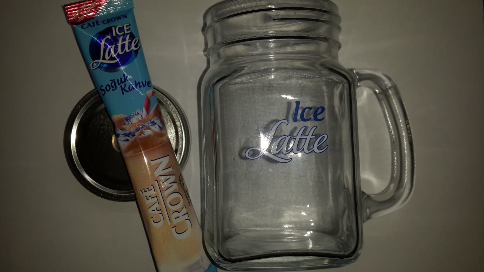 Cafe crown 16'lı Ice latte, bardak hediyeli 5.90(Hepsiburada)