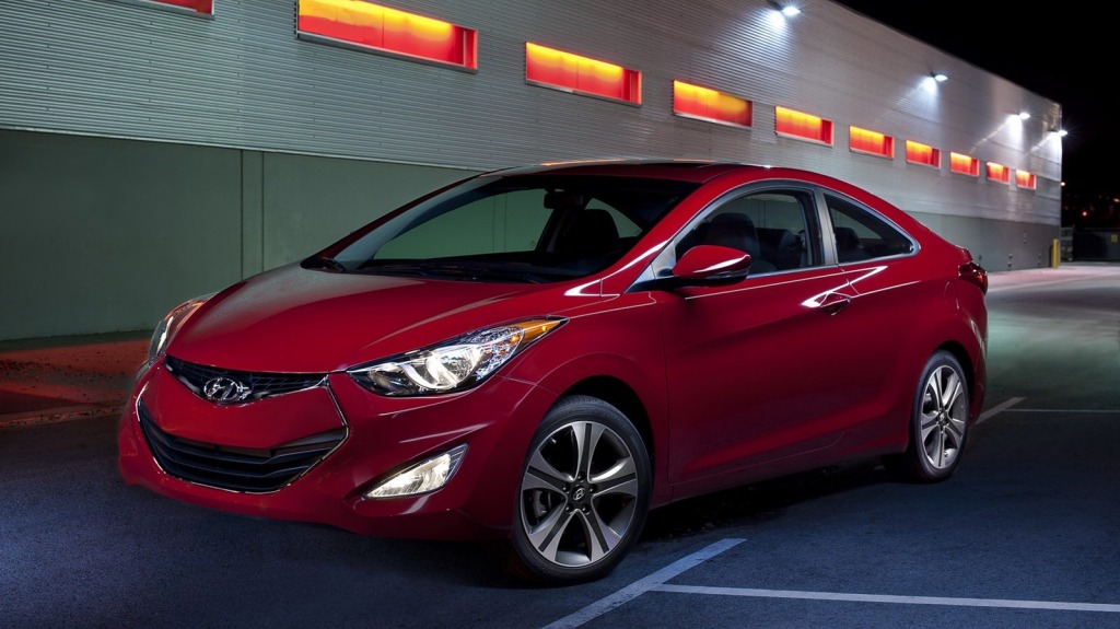  2013 Hyundai Elantra Coupé Resmi Olarak Tanıtıldı