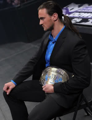  WWE Smack Down - Raw