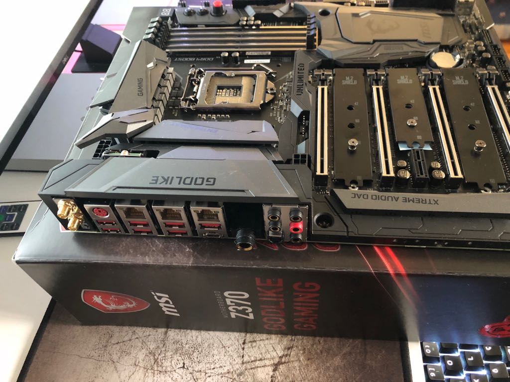 ... SATILIK ... MSI z370 GODLIKE GAMING anakart / 34 ay MSI Türkiye Garantili